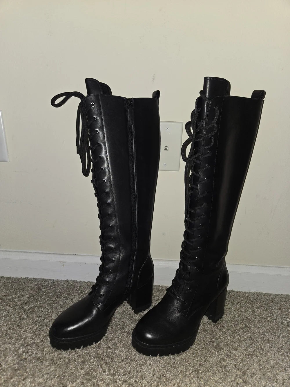 AEROSOLES stylish women